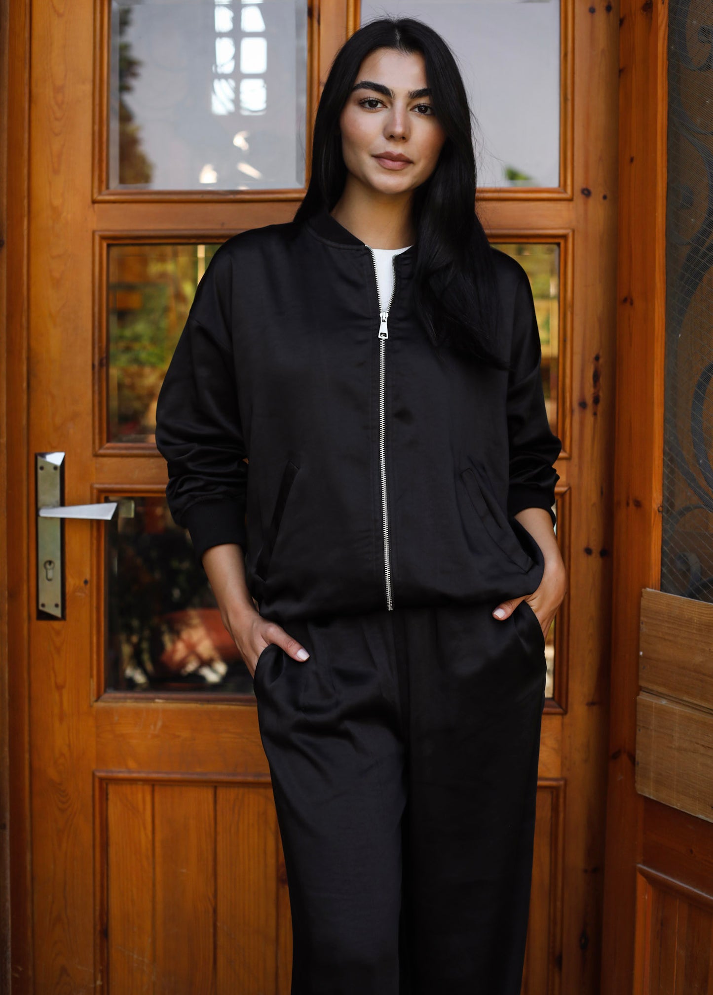 The Zee Edit Black