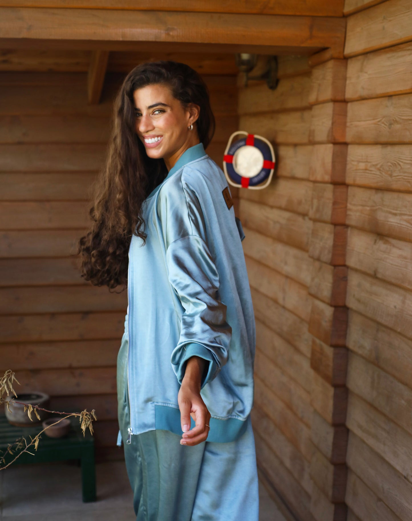 The Zee Edit Mint
