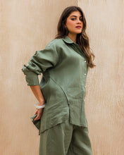 The Unfinished Linen Shirt - Olive