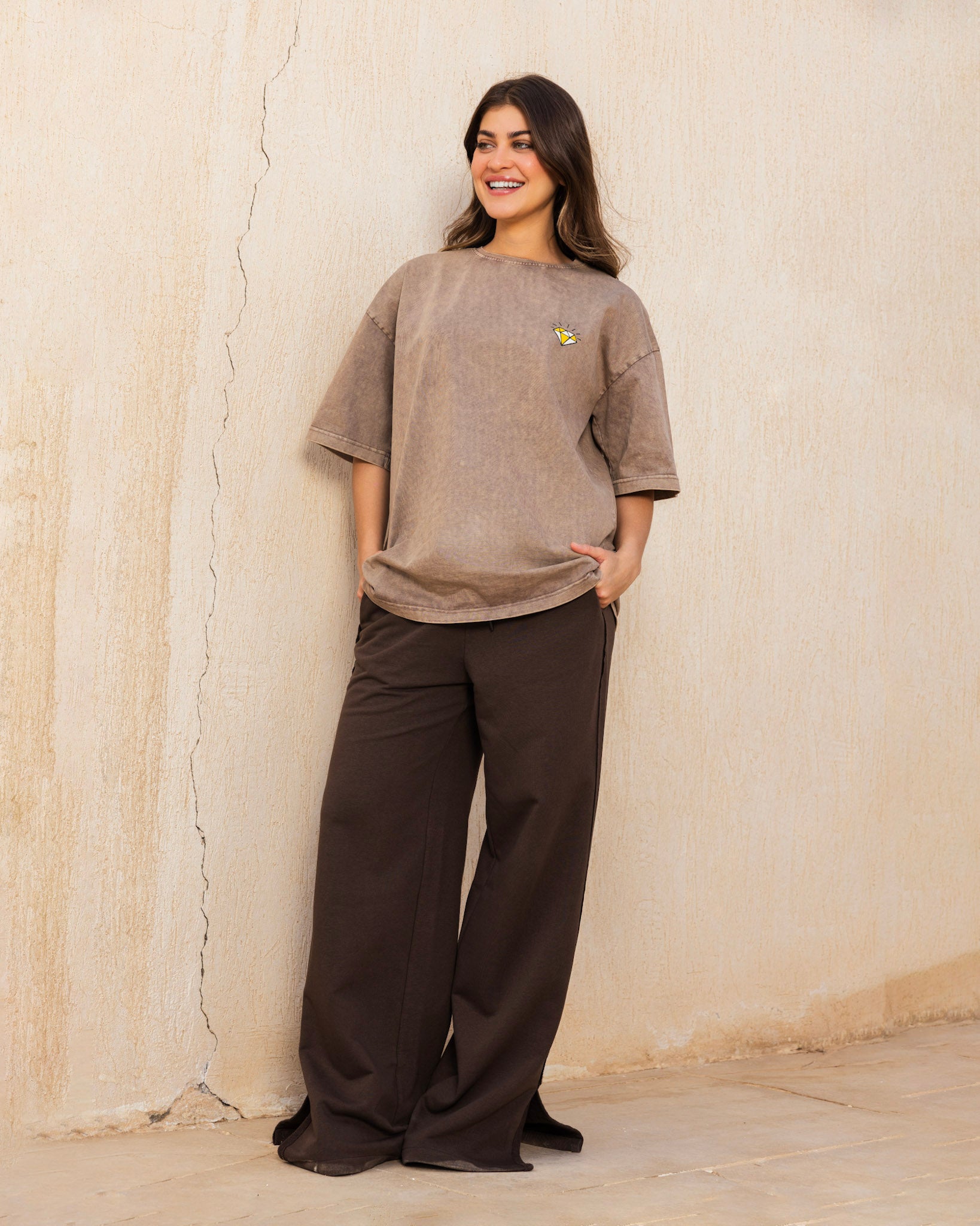 Basic Washed Cafe With Diamond T-Shirt - Adults