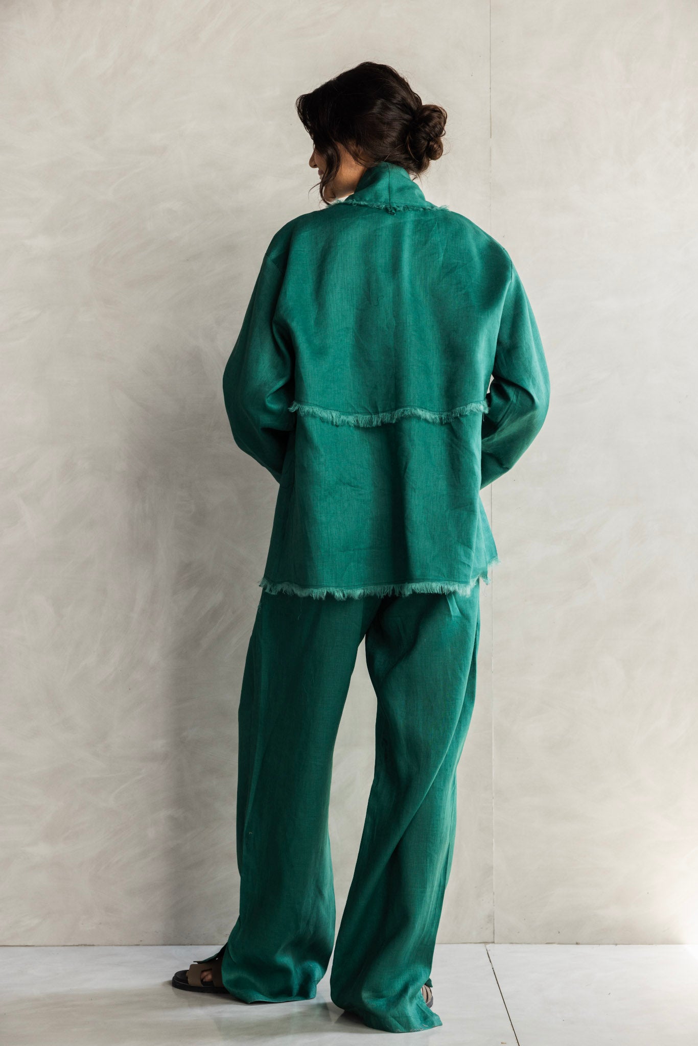 The Cutback Fringe Cardigan - Emerald green