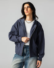 The Pleated Zip-Up Air Force Blue - Adults