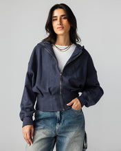 The Pleated Zip-Up Air Force Blue - Adults