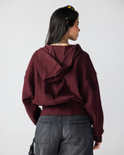The Pleated Zip-Up Burgundy - Adults