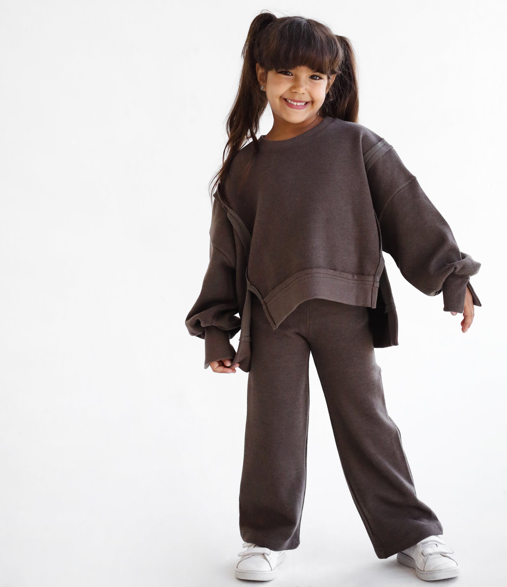 The Beyond Set Brown - Kids