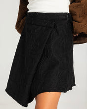 The Contour Suede Skirt Black - Kids