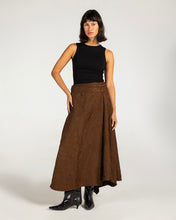 The Contour Suede Skirt Brown - Adults