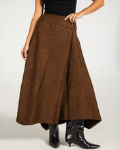 The Contour Suede Skirt Brown - Adults