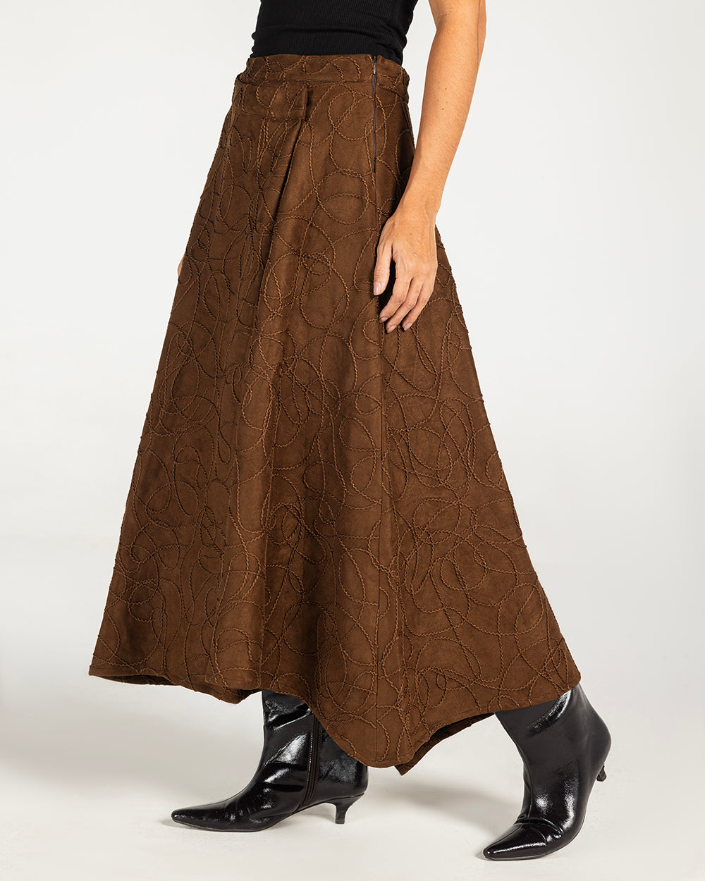 The Contour Suede Skirt Brown - Adults