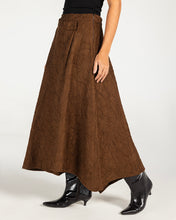 The Contour Suede Skirt Brown - Adults