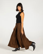 The Contour Suede Skirt Brown - Adults