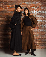 The Contour Suede Skirt Black - Adults