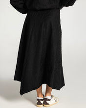 The Contour Suede Skirt Black - Adults