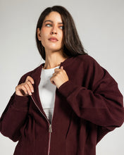 The Pleated Zip-Up Burgundy - Adults