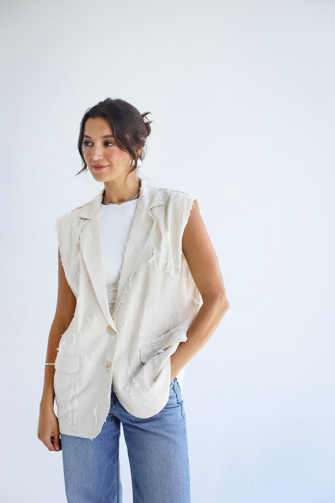Ripped Vest-Ivory