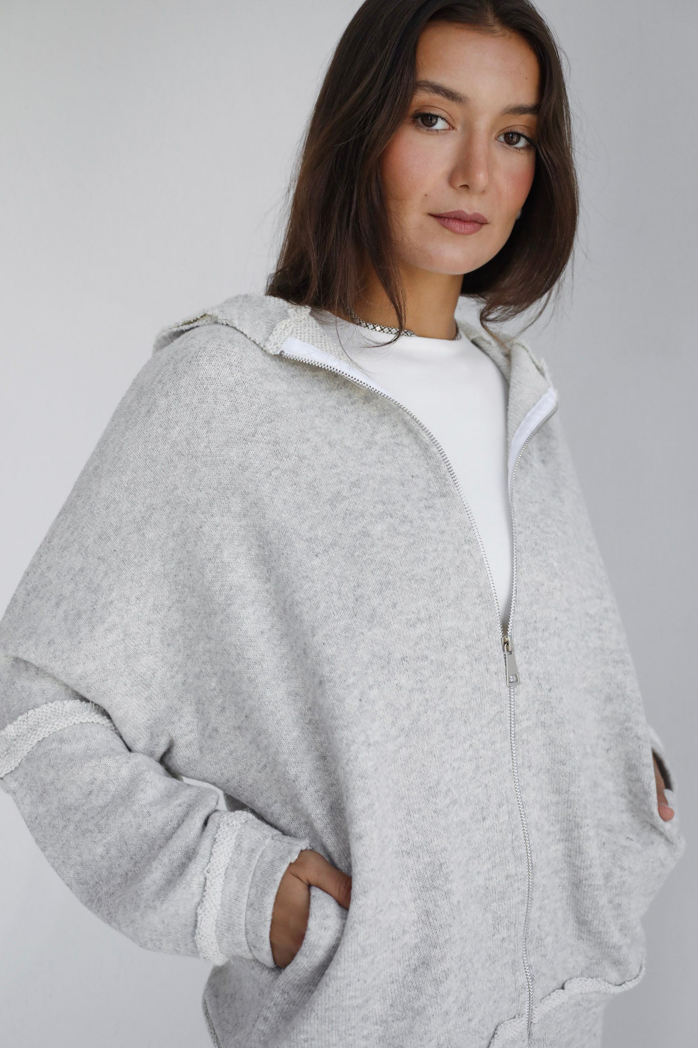 The Woolverse Set Cloud Grey - Adults