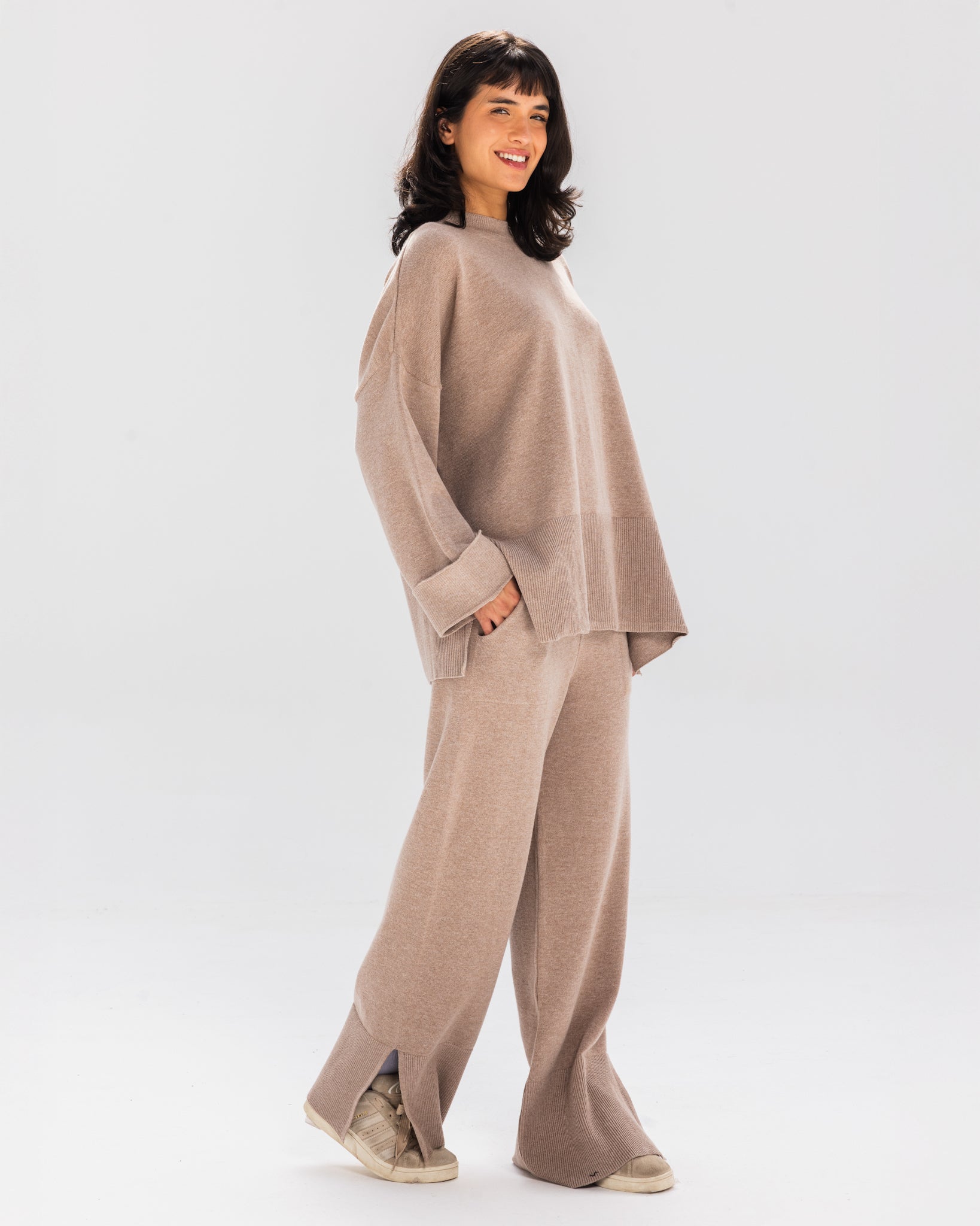 Cozy Knit Set Cafe - Adults