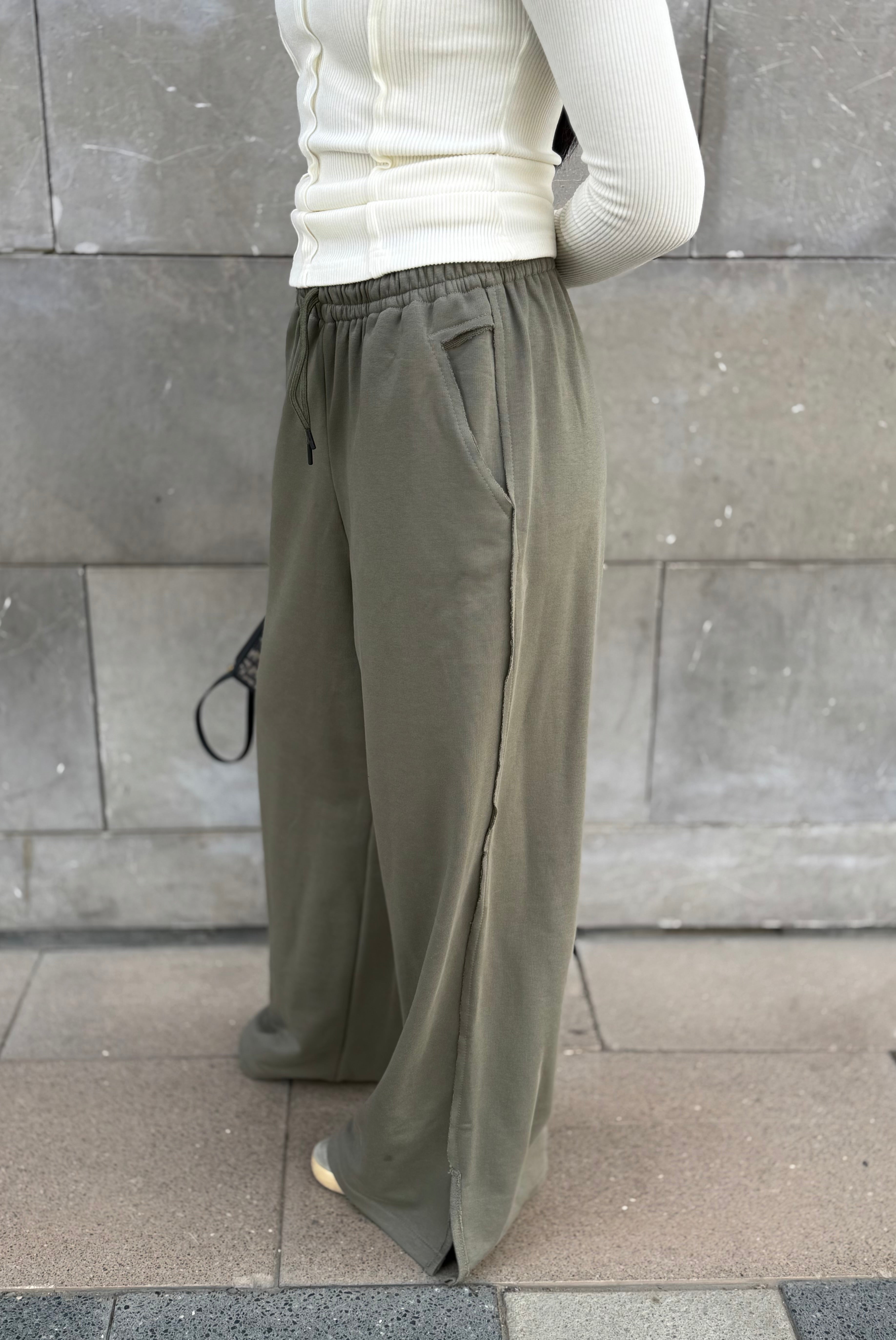 Sweat Pants Olive - Adults