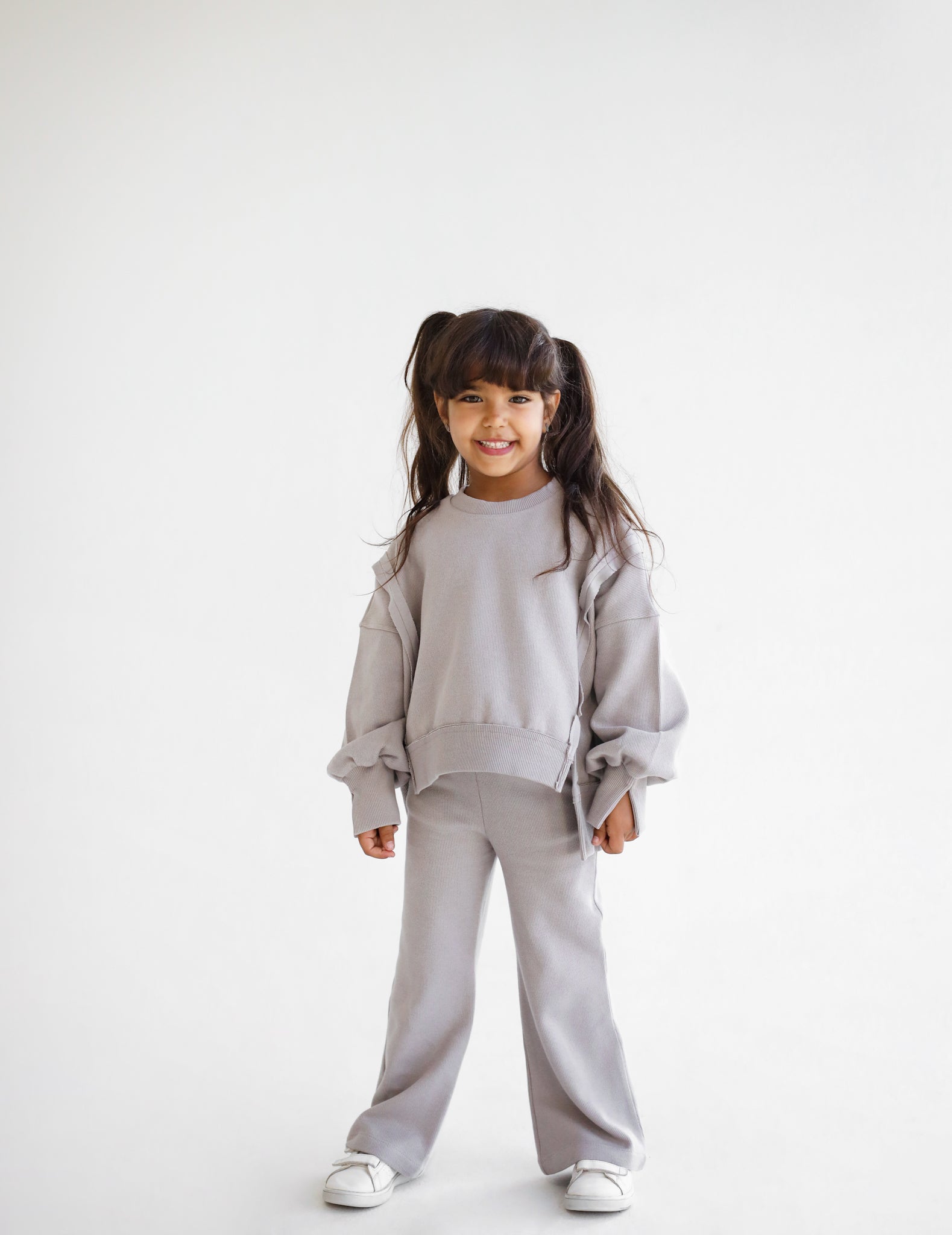 The Beyond Set Greyish - Kids