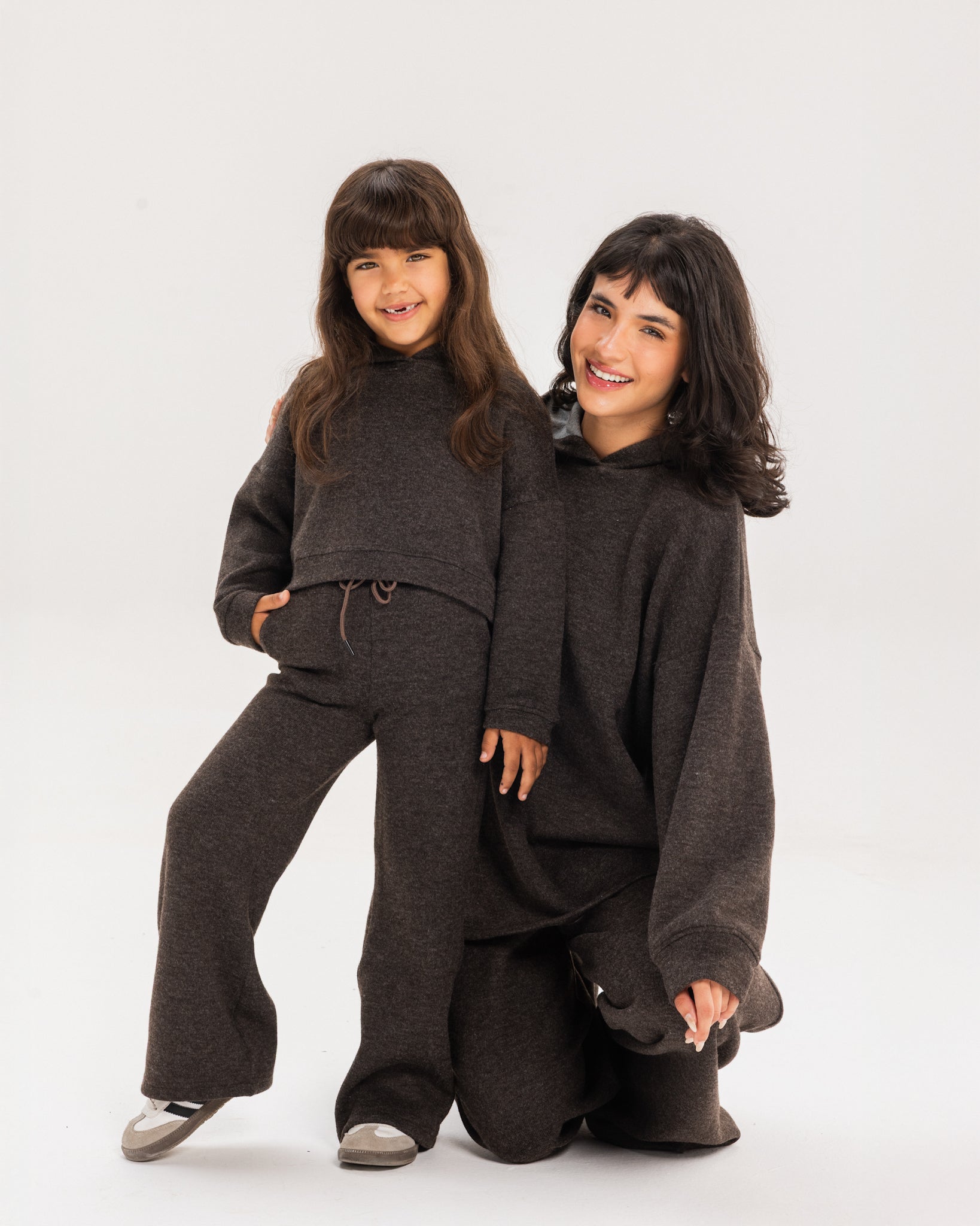 Shearlock Brown Set - Adults