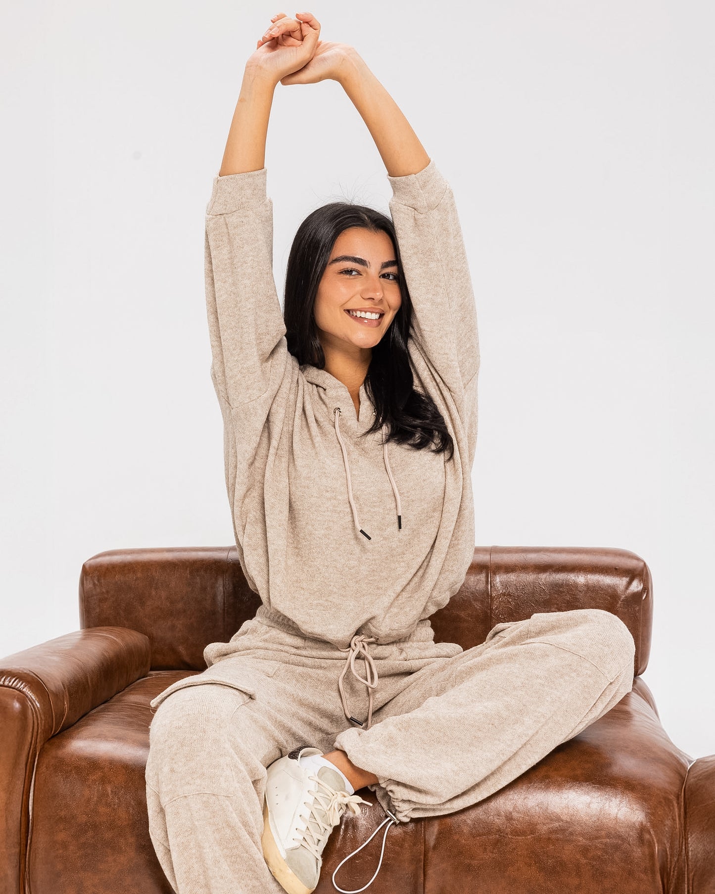 Winter Whispers Ivory - Adults