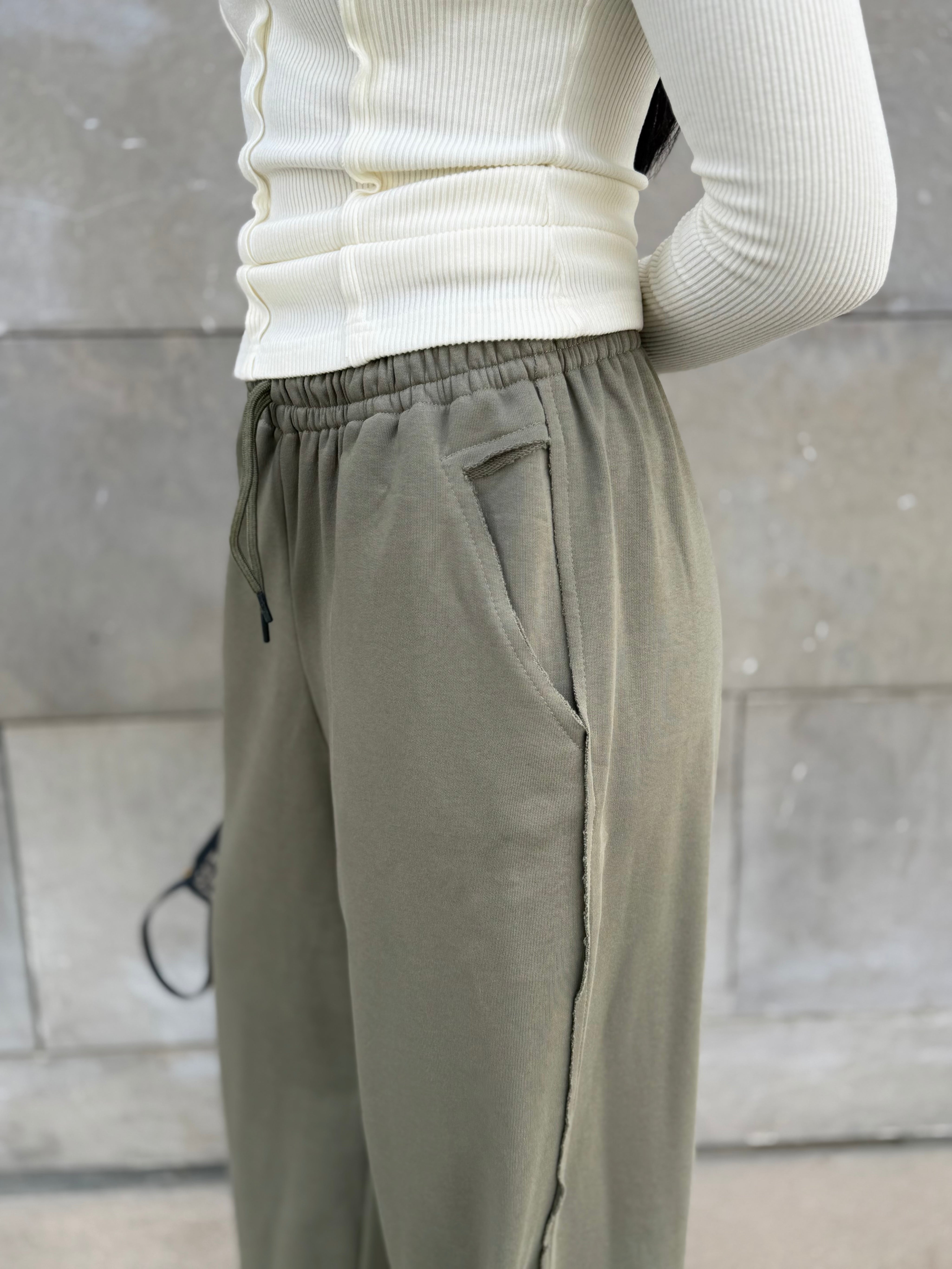 Sweat Pants Olive - Adults