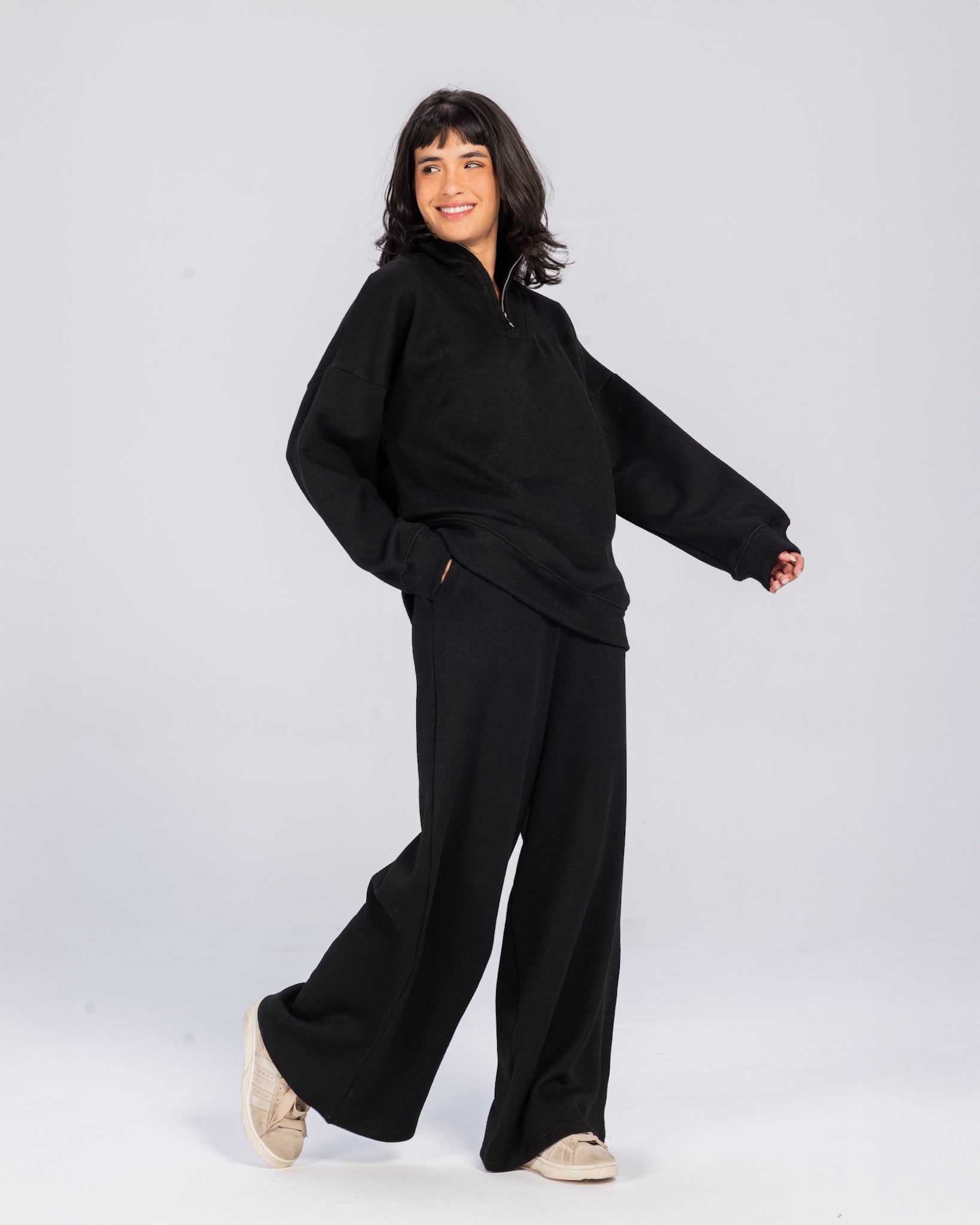 Winterloom Black Set - Adults