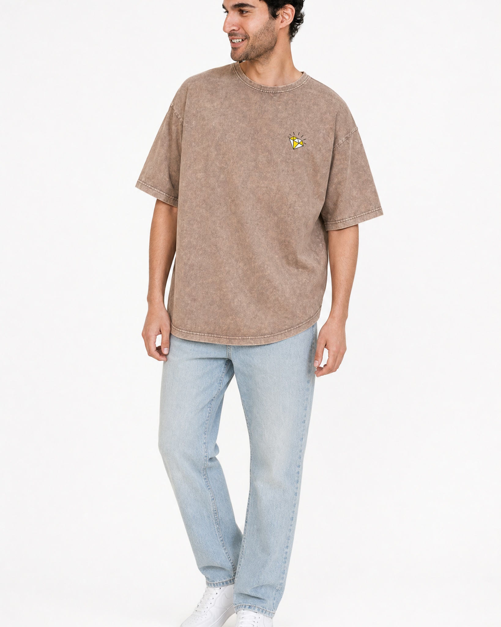 Tamaa AI catalog image — men front (2026-08)