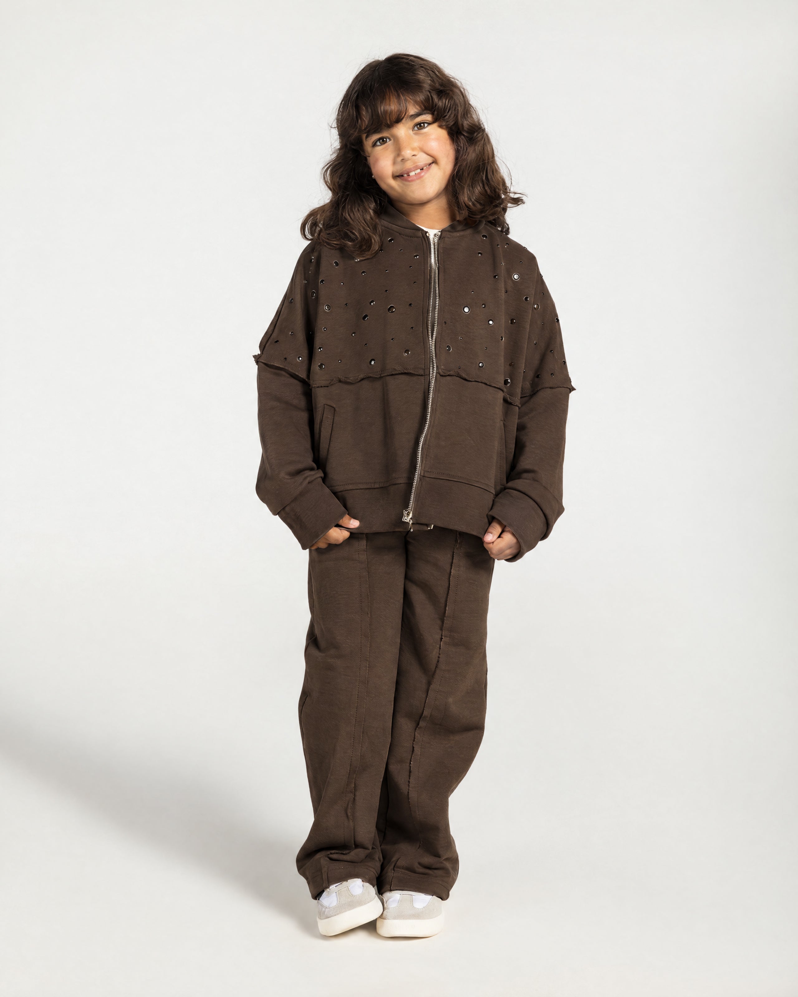 higgsfield-07d3820d-ad7a-4bc9-a7f7-a48d019f15b5.jpg