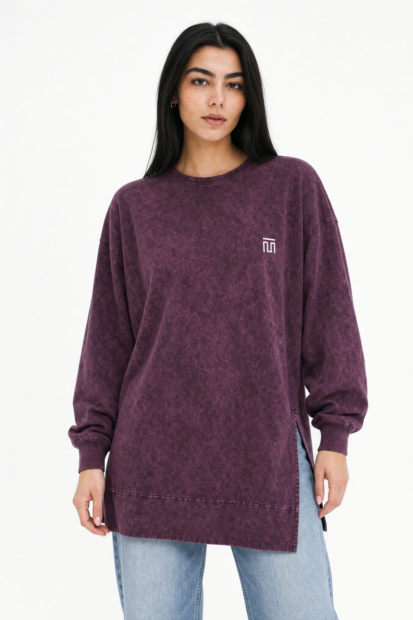 Tamaa AI catalog image — women full-sleeve (2026-08)
